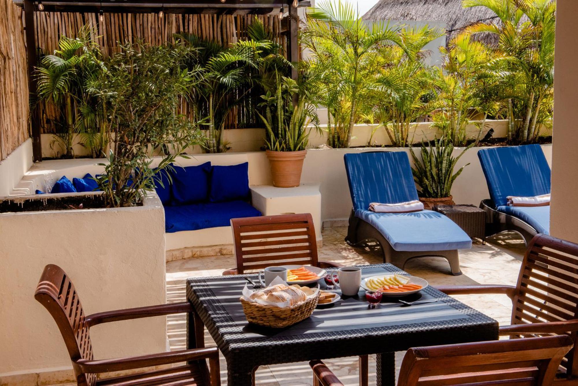 Porto Playa Condo Hotel And Beach Club Плайя-дель-Кармен Екстер'єр фото